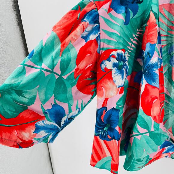 Zara Wrap Poplin Top Floral Print Blue Green Red Cropped 3/4 Sleeve Sz L - Picture 4 of 9